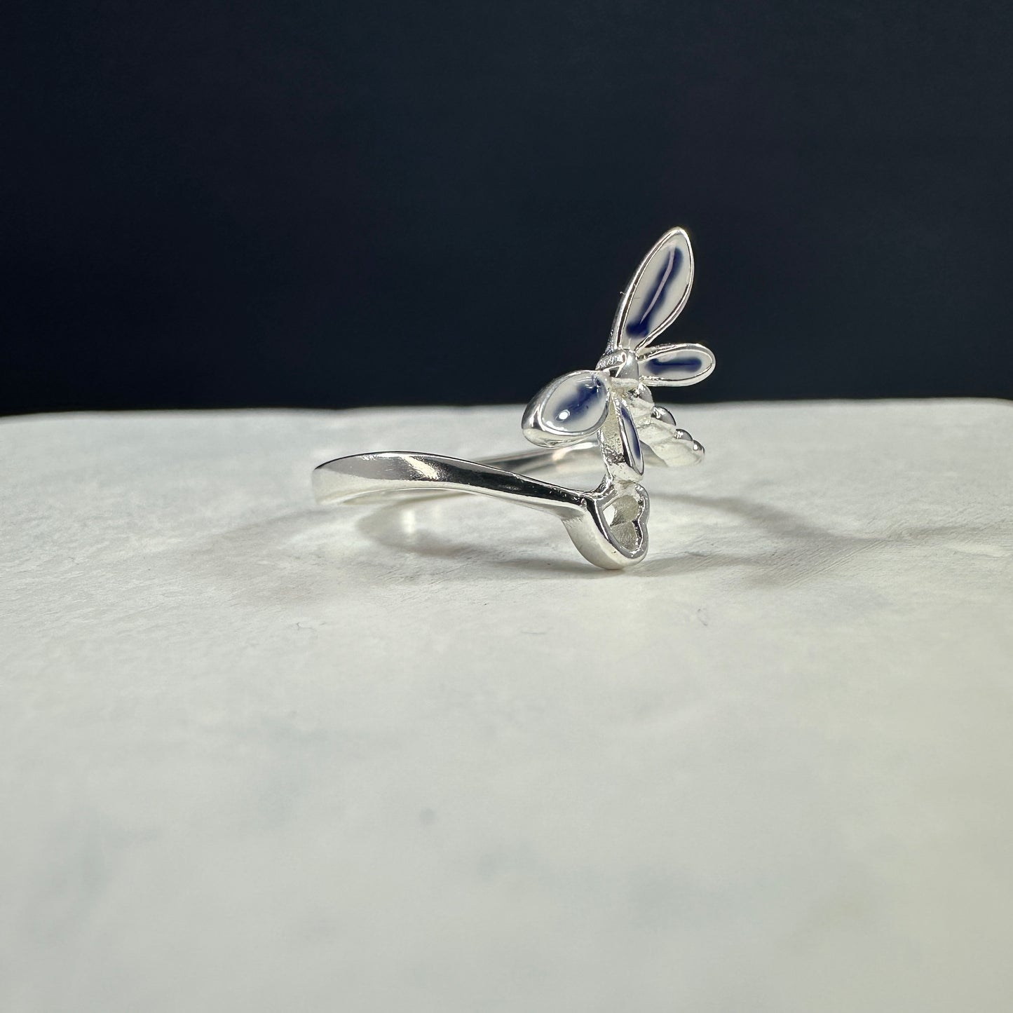 Anillo libélula corazon