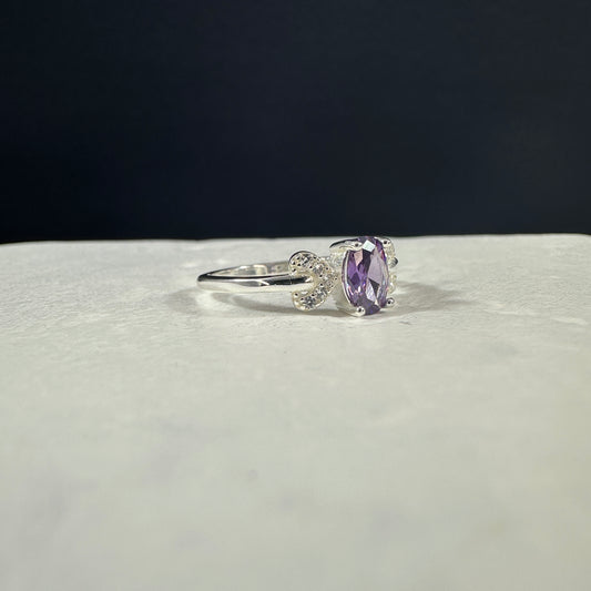 Anillo violeta imperial