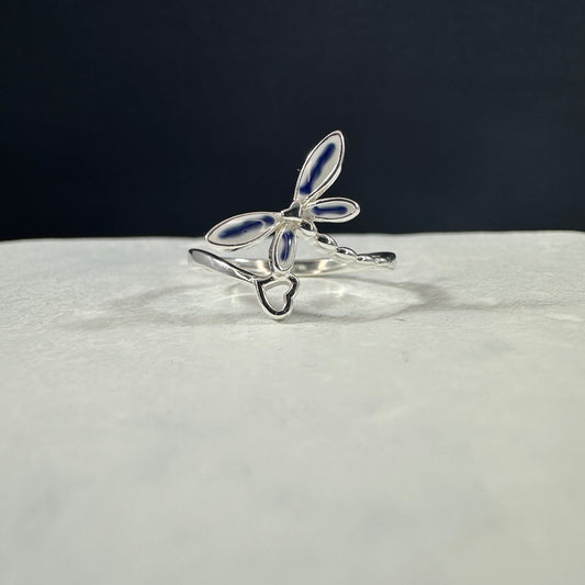Anillo libélula corazon