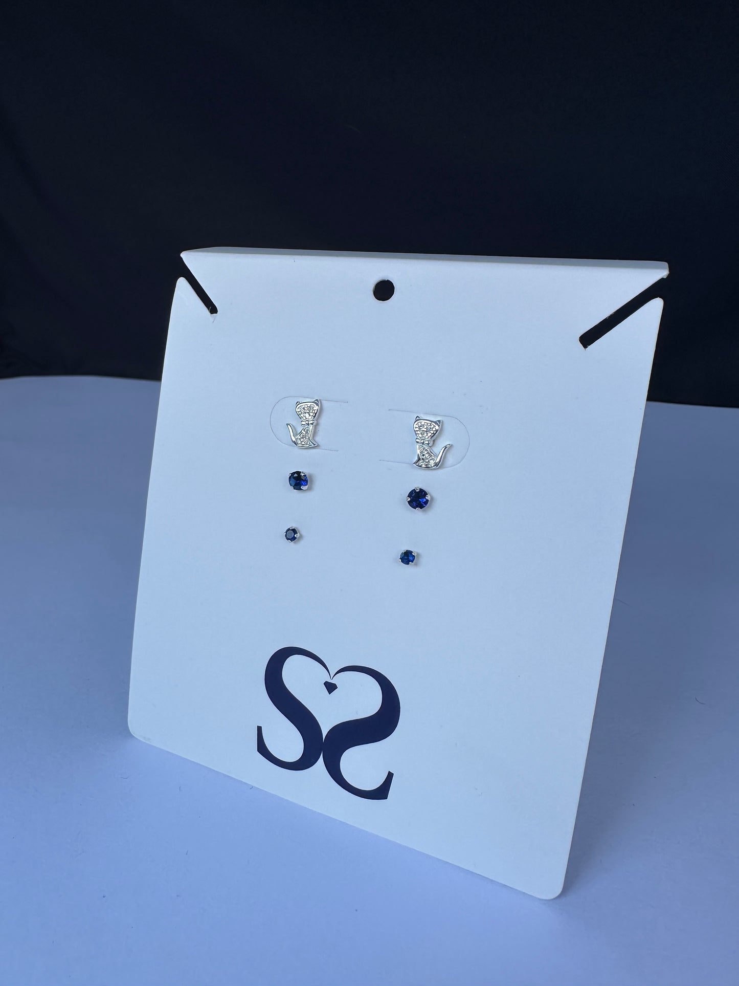 Aretes gatos azules