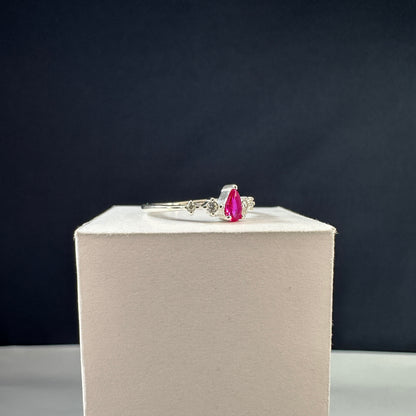Anillo Lágrima Rosado