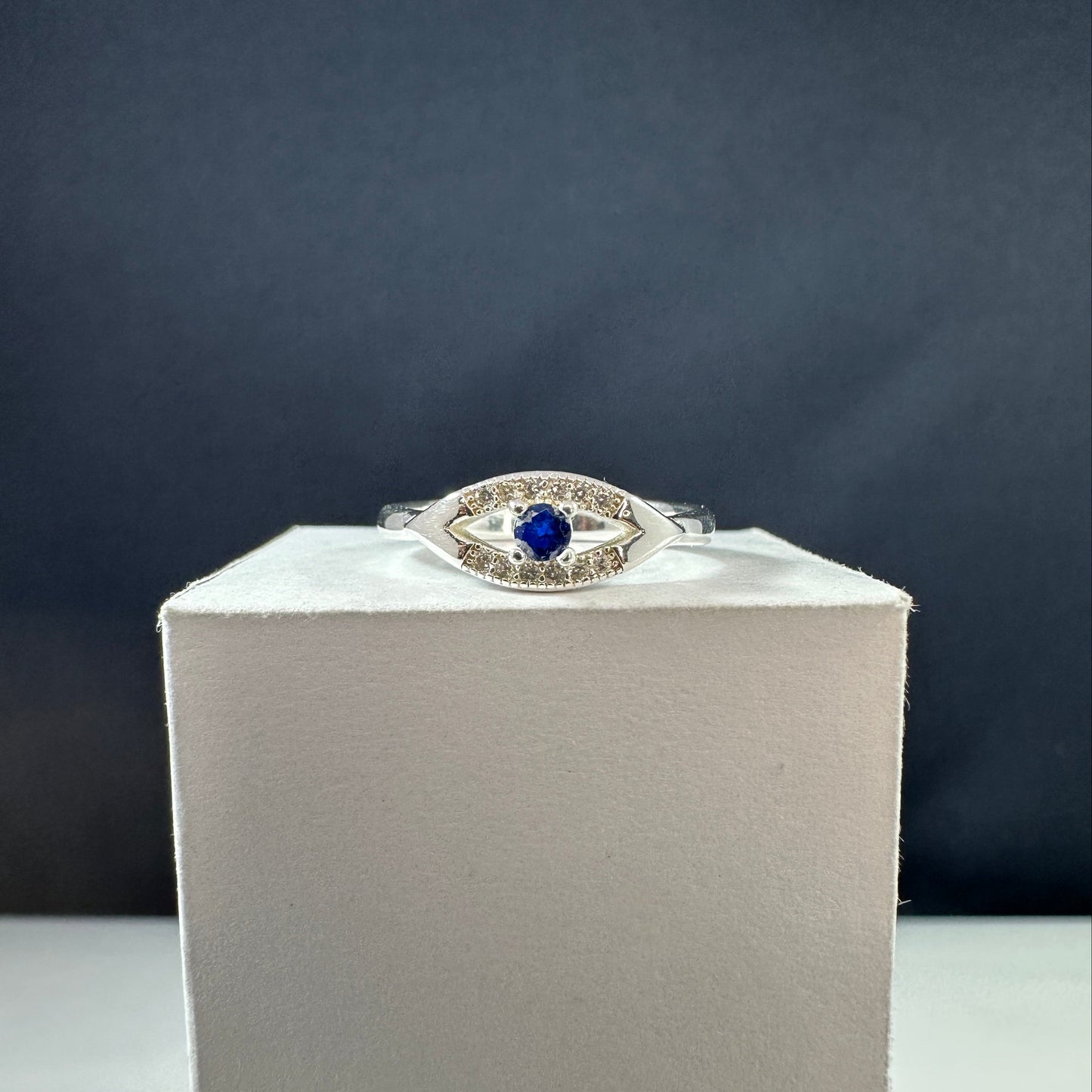 Anillo Ojo Azul