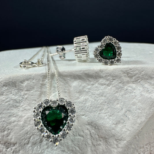 Conjunto corazon verde