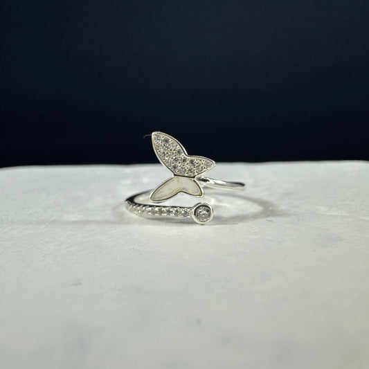 Anillo mariposa ajustable