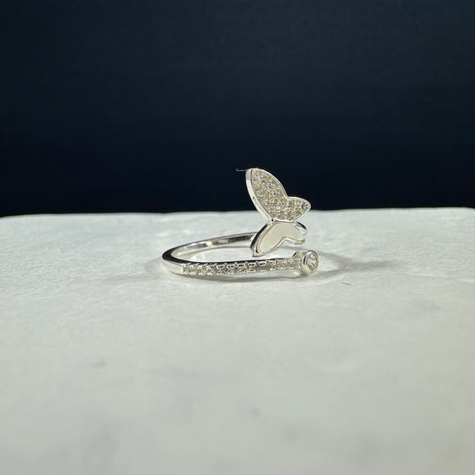 Anillo mariposa ajustable