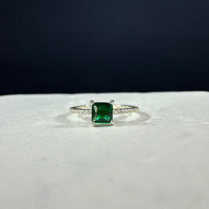 Anillo destello pave Verde
