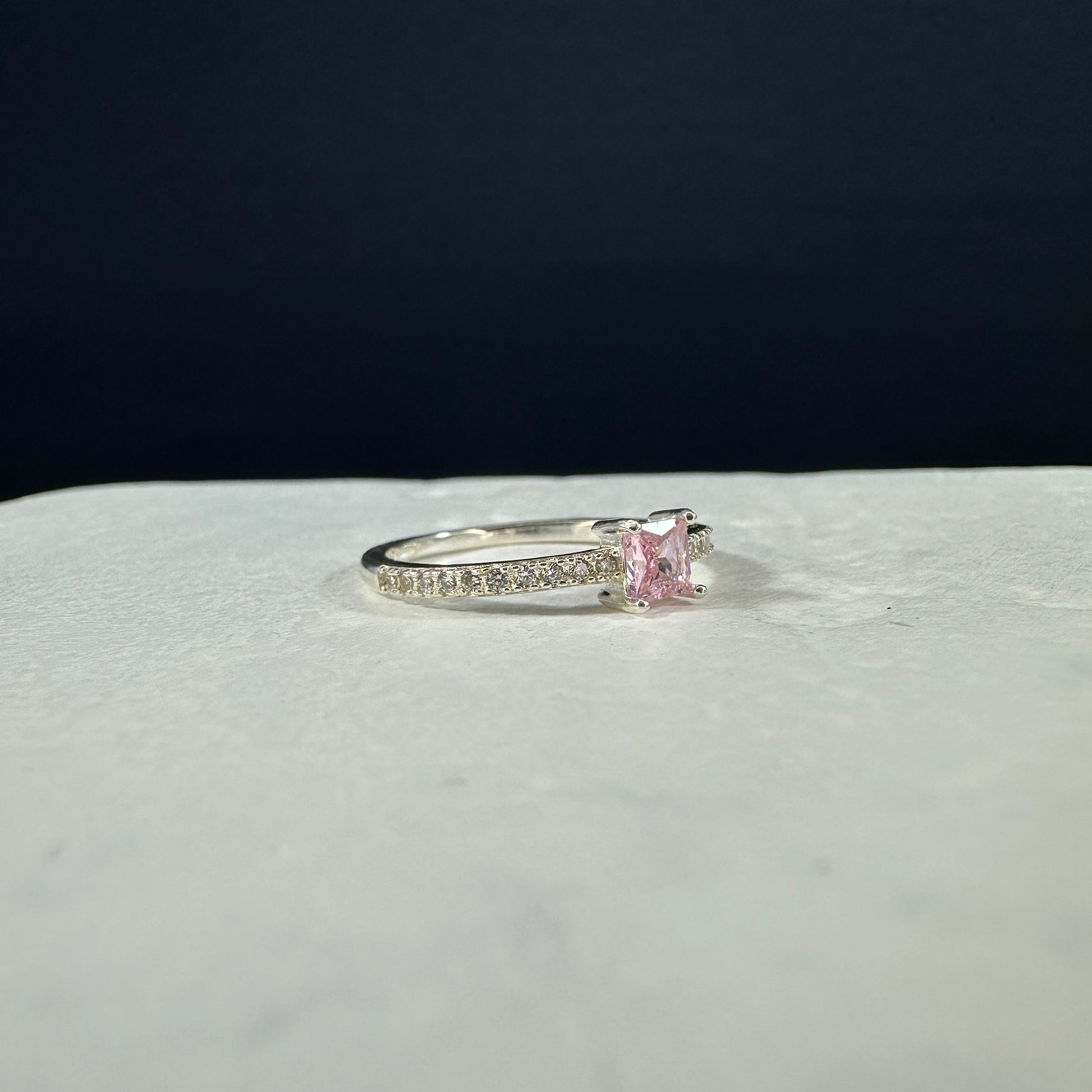 Anillo destello pave Rosa